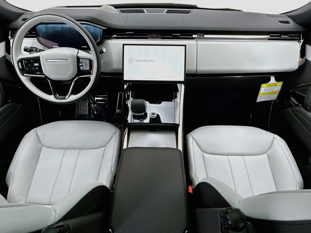 New 2026 Land Rover Range Rover Sport Dynamic SE AWD/4WD image 13
