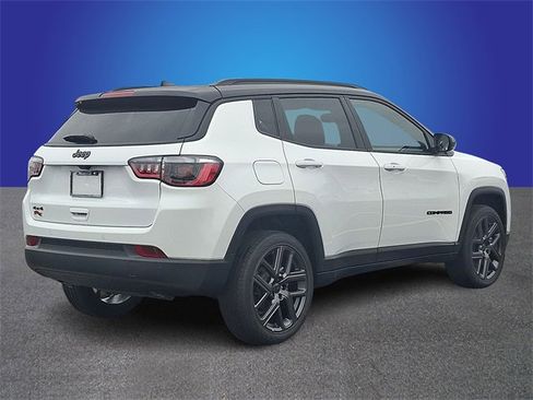 New 2026 Jeep Compass Limited image 3