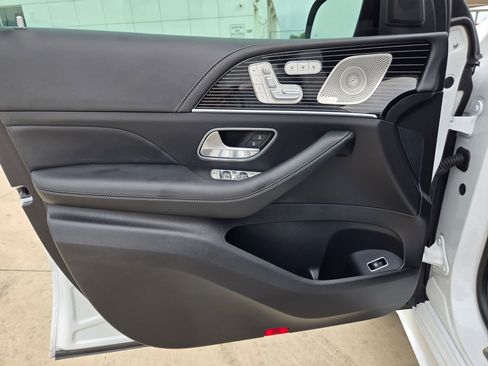 Used 2025 Mercedes-Benz GLE 53 AMG 4MATIC Coupe image 19