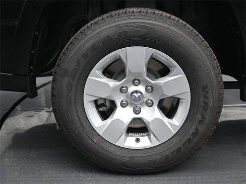 Used 2025 RAM 1500 Big Horn image 12