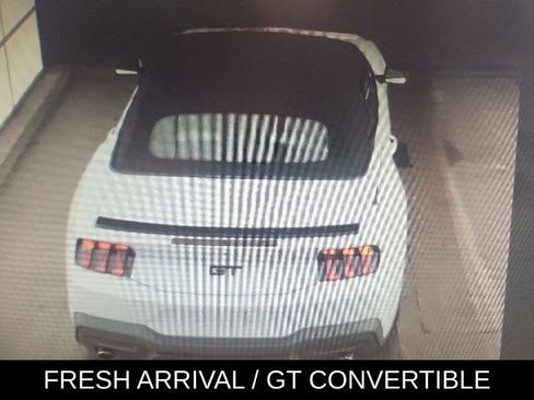 Used 2025 Ford Mustang GT Premium image 9