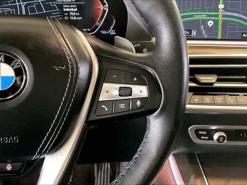 Used 2022 BMW X5 xDrive40i w/ Premium Package image 24