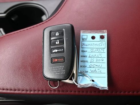 Used 2024 Lexus IS 300 300 image 26