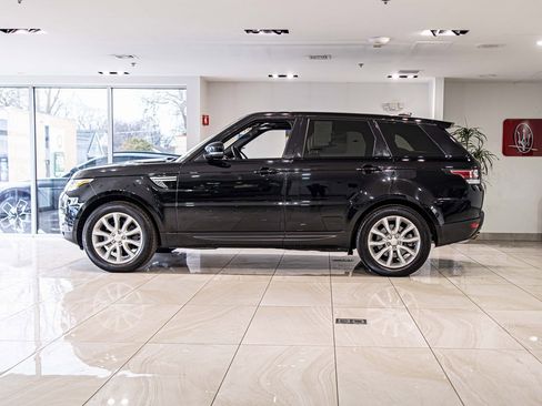 Used 2017 Land Rover Range Rover Sport HSE image 6