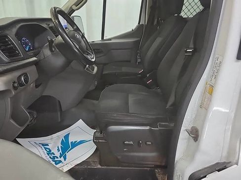 Used 2020 Ford Transit 250 Low Roof RWD image 7