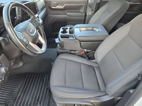 Used 2024 GMC Sierra 1500 Elevation RWD image 11