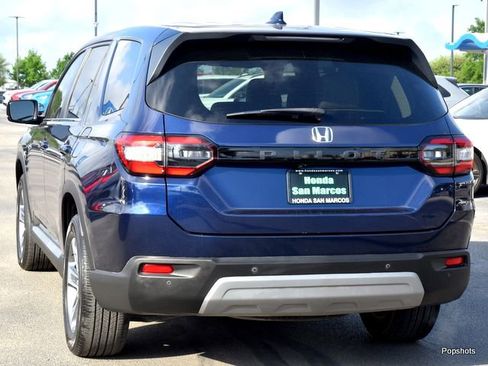 Certified 2025 Honda Pilot EX-L image 5