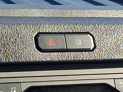 Used 2023 Ford F650 2WD Regular Cab Super Duty image 26