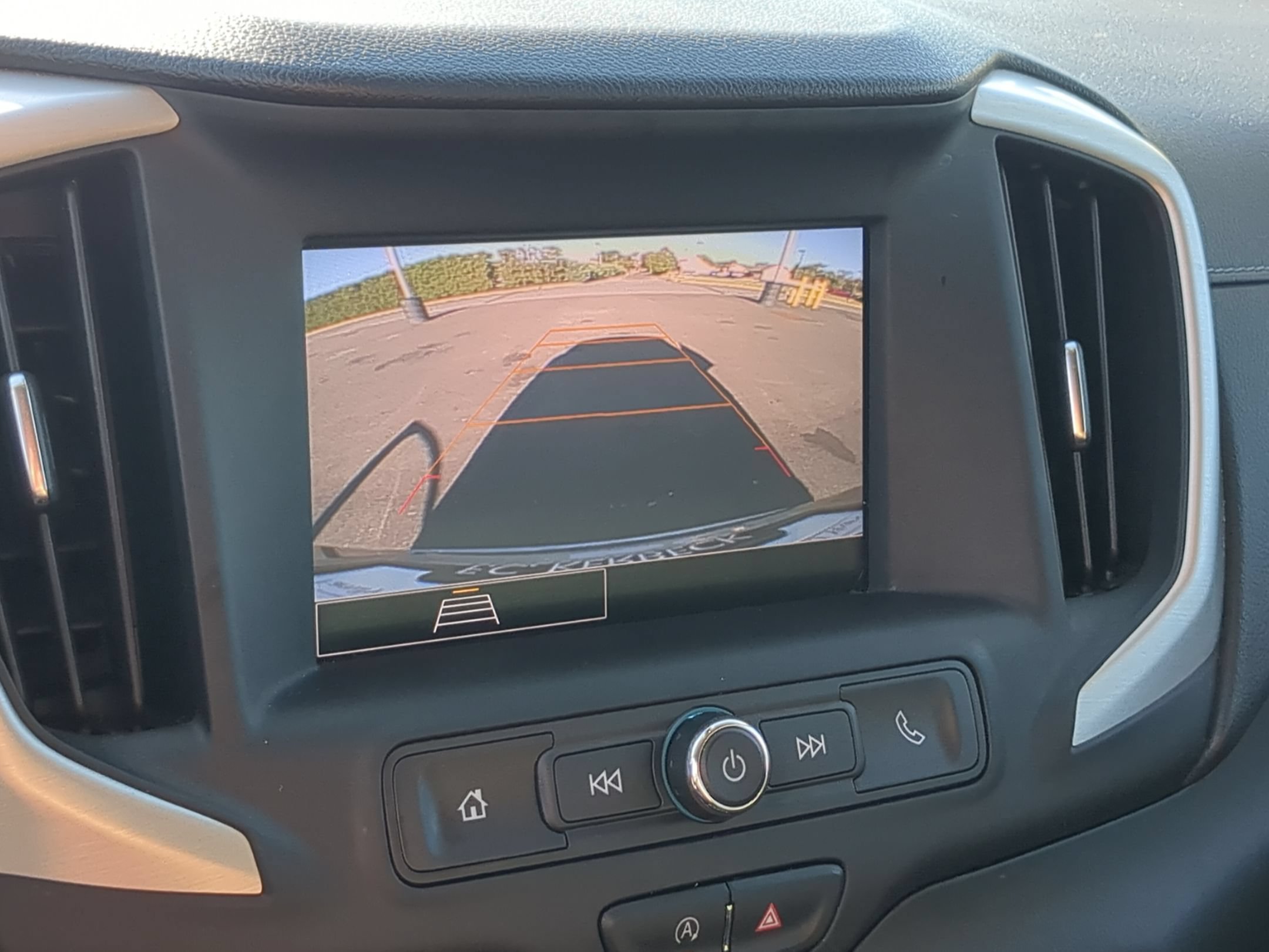 Certified 2023 GMC Terrain SLE FWD image 13