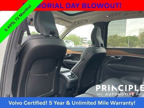 Certified 2023 Volvo XC90 B5 Plus AWD/4WD image 34