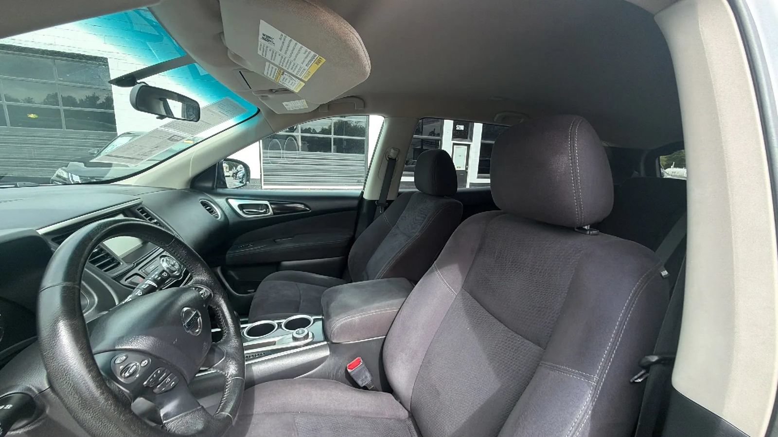 Used 2013 Nissan Pathfinder SV AWD/4WD image 14
