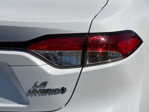 Certified 2023 Toyota Corolla LE FWD image 29