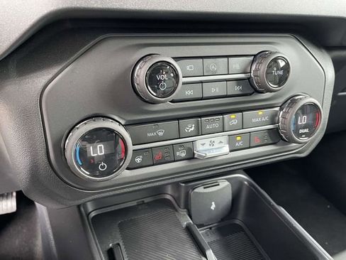 New 2026 Ford Bronco Outer Banks AWD/4WD image 11
