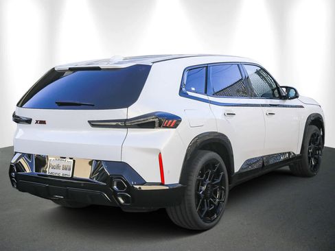 New 2026 BMW XM Label Red image 6