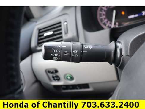 Used 2017 Honda Pilot Touring image 11