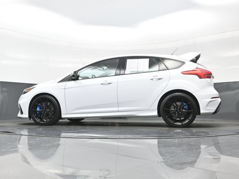 Used 2016 Ford Focus RS AWD/4WD image 31