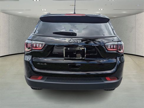 New 2026 Jeep Compass Latitude image 5