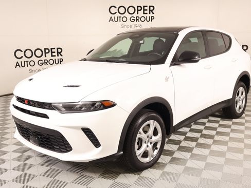 Used 2025 Dodge Hornet GT w/ GT Plus Package AWD/4WD image 11