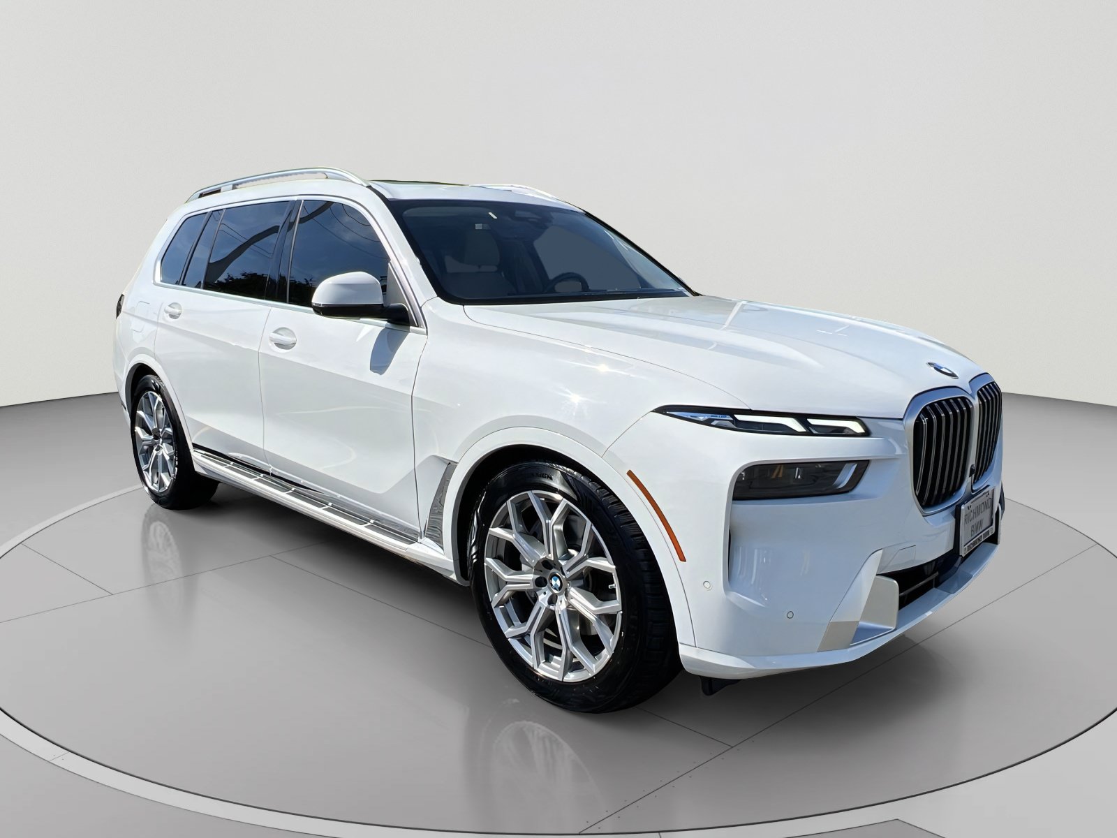 Used 2026 BMW X7 xDrive40i AWD/4WD image 7