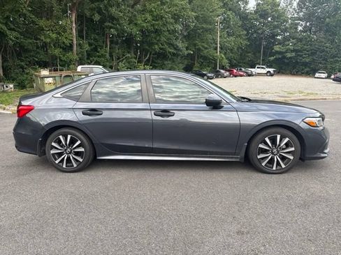 Used 2023 Honda Civic EX image 6