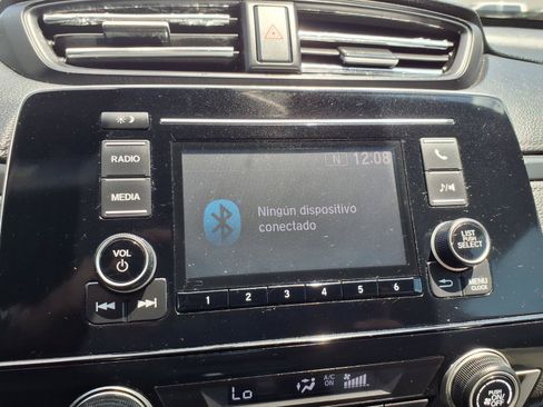 Used 2017 Honda CR-V LX image 9
