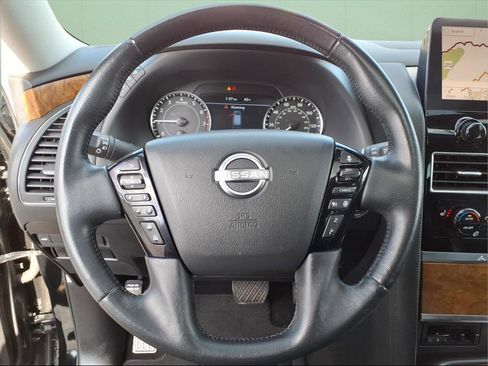 Used 2023 Nissan Armada SL w/ Captain's Chairs Package image 15