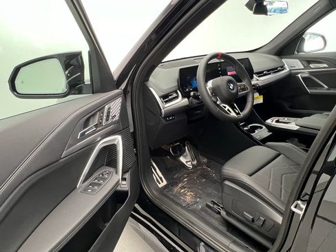 Used 2025 BMW X1 M35i w/ Premium Package image 22