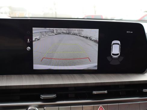 Used 2024 Kia Telluride EX w/ EX Captain's Chair Package image 20