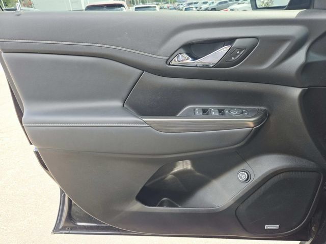 Certified 2023 GMC Acadia SLT w/ Elevation Edition FWD image 30