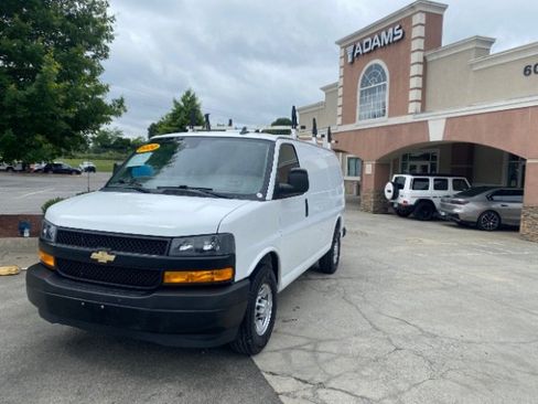 Used 2020 Chevrolet Express 2500 RWD 2500 Regular Wheelbase WT w/ Driver Convenience Package image 1