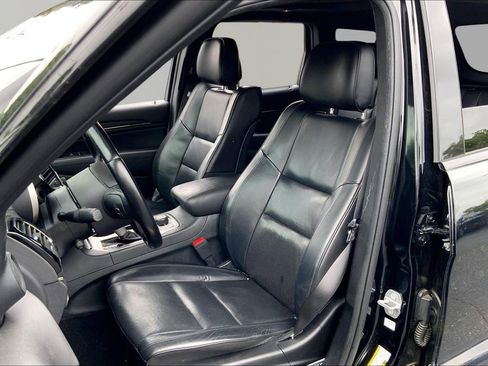 Used 2020 Jeep Grand Cherokee High Altitude AWD/4WD image 15