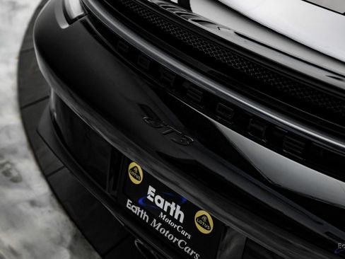 Used 2022 Porsche 911 GT3 image 32