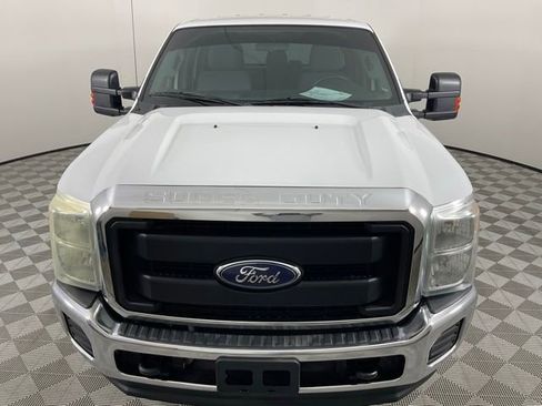 Used 2016 Ford F250 XL w/ Power Equipment Group AWD/4WD image 14