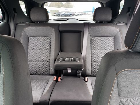 Used 2022 Chevrolet Equinox LT w/ Driver Convenience Package image 33