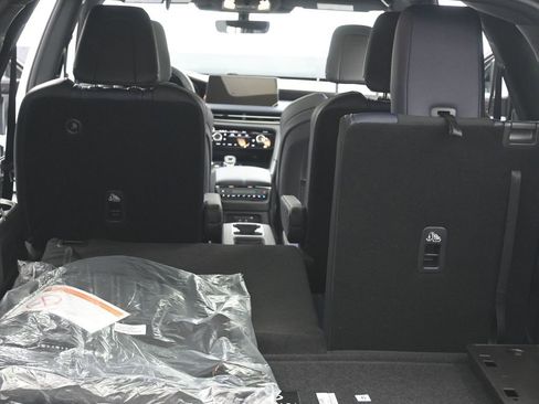New 2026 INFINITI QX60 Sport w/ Dark Cargo Package image 23