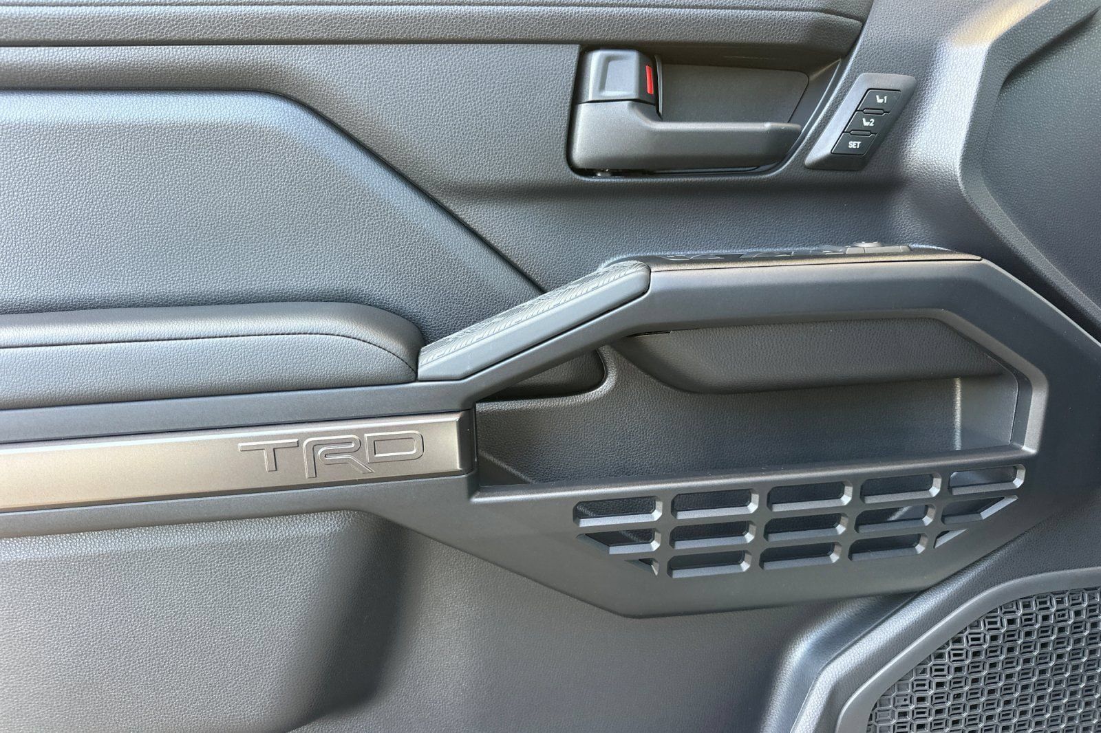 New 2026 Toyota 4Runner TRD Off-Road Premium w/ Tow Technology Package AWD/4WD image 10