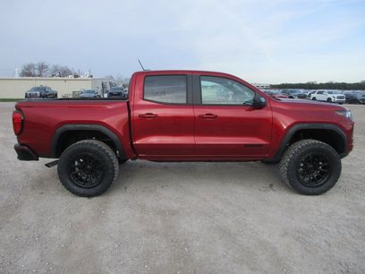 New 2026 GMC Canyon Elevation w/ Convenience Package