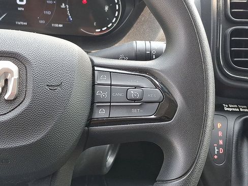 Used 2025 RAM ProMaster 2500 w/ U-Haul Equipment Group FWD image 18