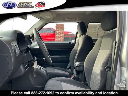 Used 2016 Jeep Patriot Sport w/ Power Value Group image 9