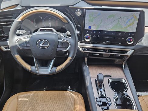Used 2024 Lexus RX 350 Premium Plus w/ Convenience Package AWD/4WD image 18