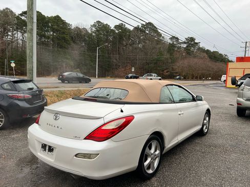 Used 2007 Toyota Solara SLE image 5