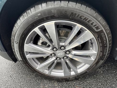 Used 2024 Cadillac XT5 Premium Luxury w/ Technology Package image 12