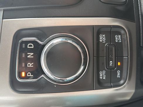 Used 2017 RAM 1500 Big Horn AWD/4WD image 18