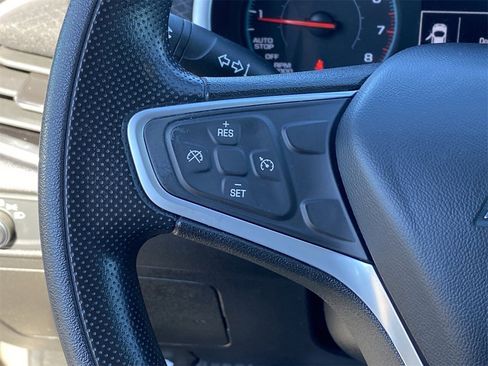 Used 2022 Chevrolet Malibu LT image 30