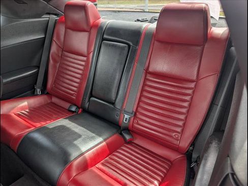 Used 2014 Dodge Challenger R/T Plus image 10