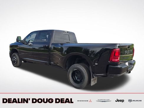 New 2026 RAM 3500 Laramie AWD/4WD image 3