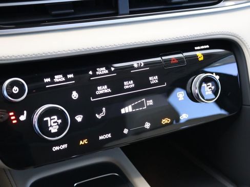 Certified 2025 INFINITI QX60 Pure image 53