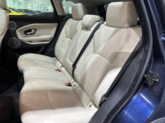 Used 2017 Land Rover Range Rover Evoque HSE AWD/4WD image 44