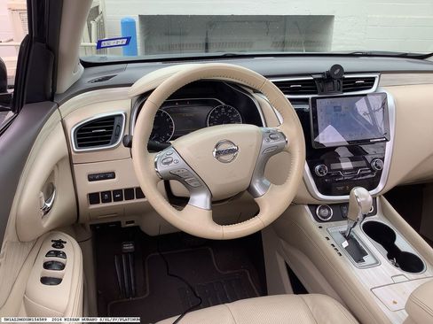 Used 2016 Nissan Murano SL w/ SL Technology Package image 10