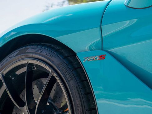 Used 2022 McLaren 720S Spider image 67